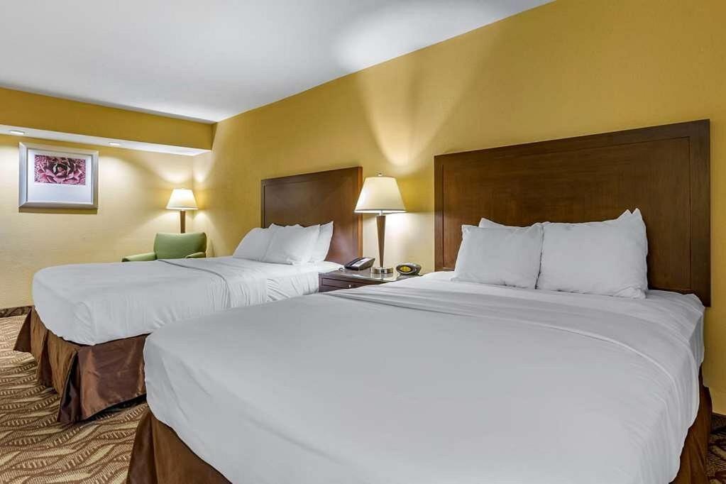 Clarion Inn & Suites, Ρόσγουελ Εξωτερικό φωτογραφία